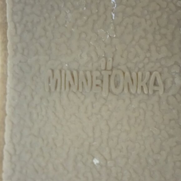 Minnetonka women's boot - Picture 4 of 8